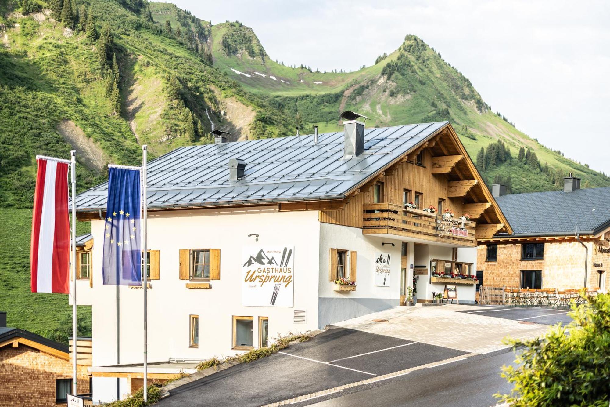 Gasthaus Ursprung Дамулс Екстериор снимка