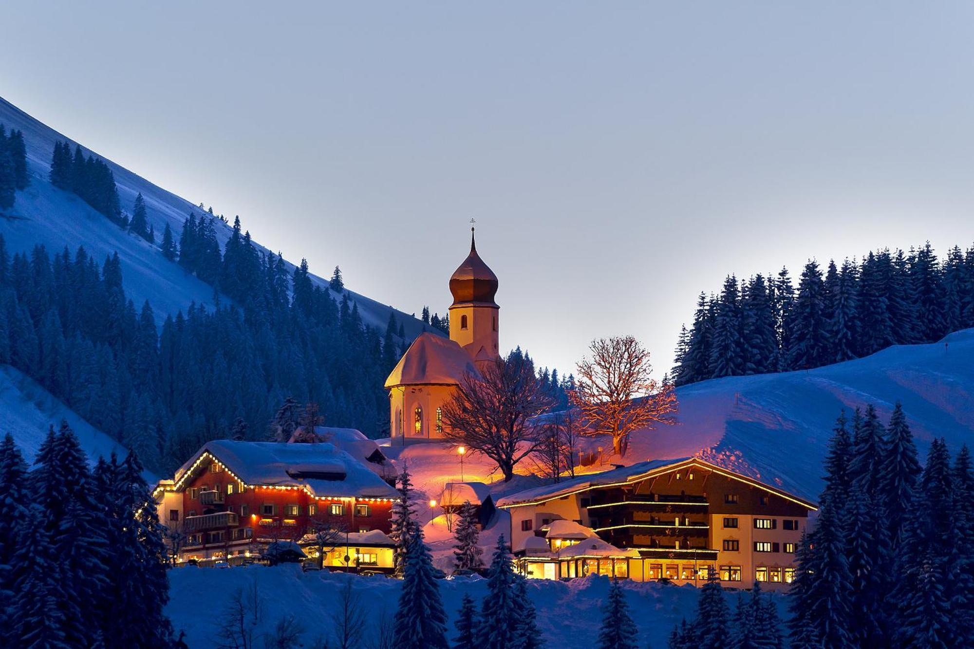 Gasthaus Ursprung Дамулс Екстериор снимка