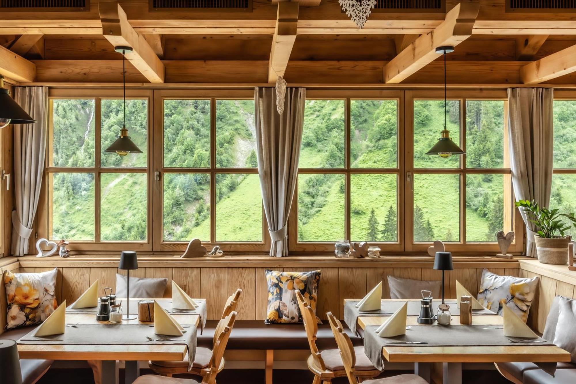 Gasthaus Ursprung Дамулс Екстериор снимка